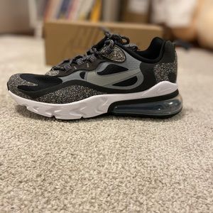 Nike youth shoes
